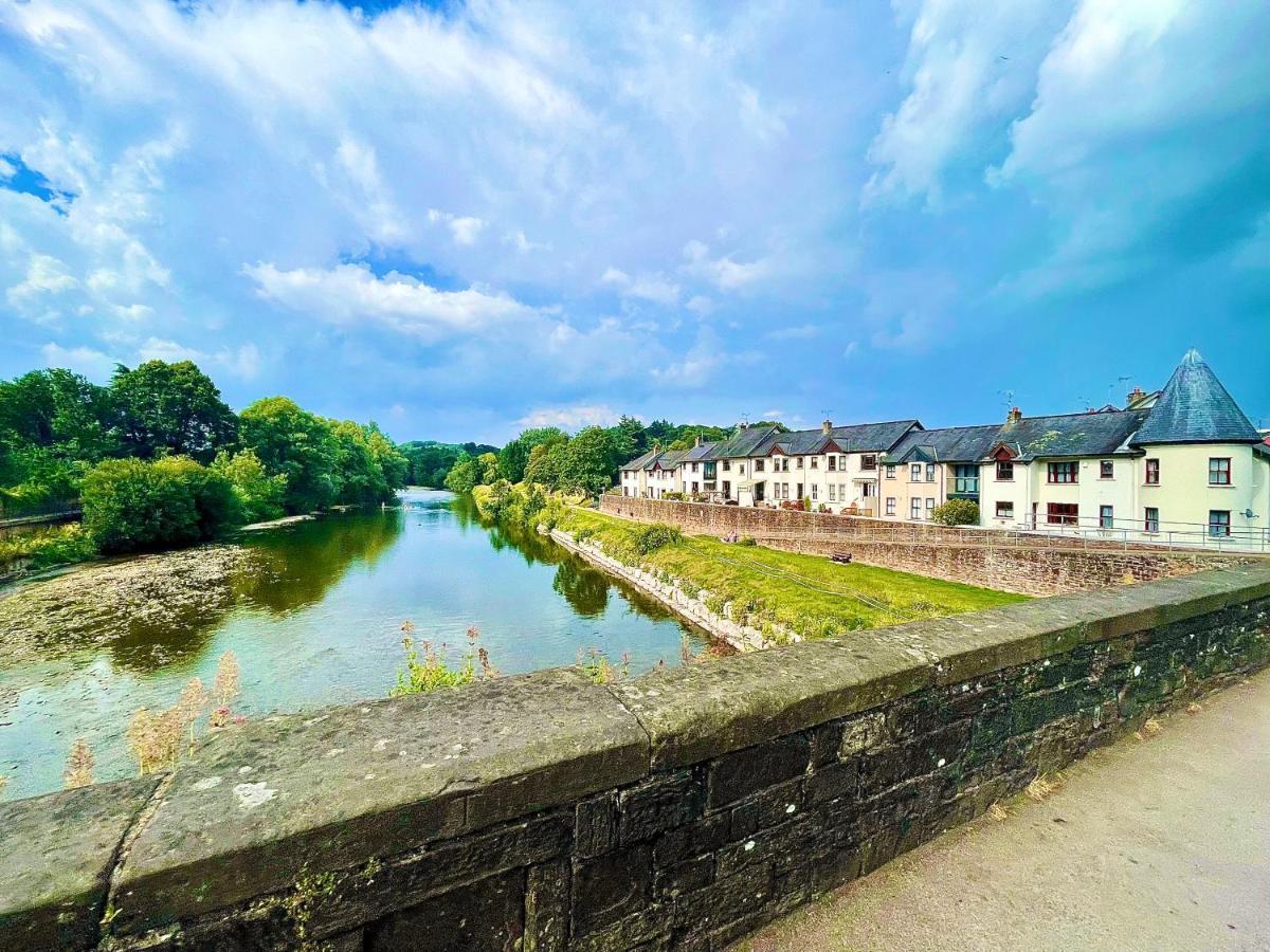 Penderi House Usk With Cymru Holidays 외부 사진