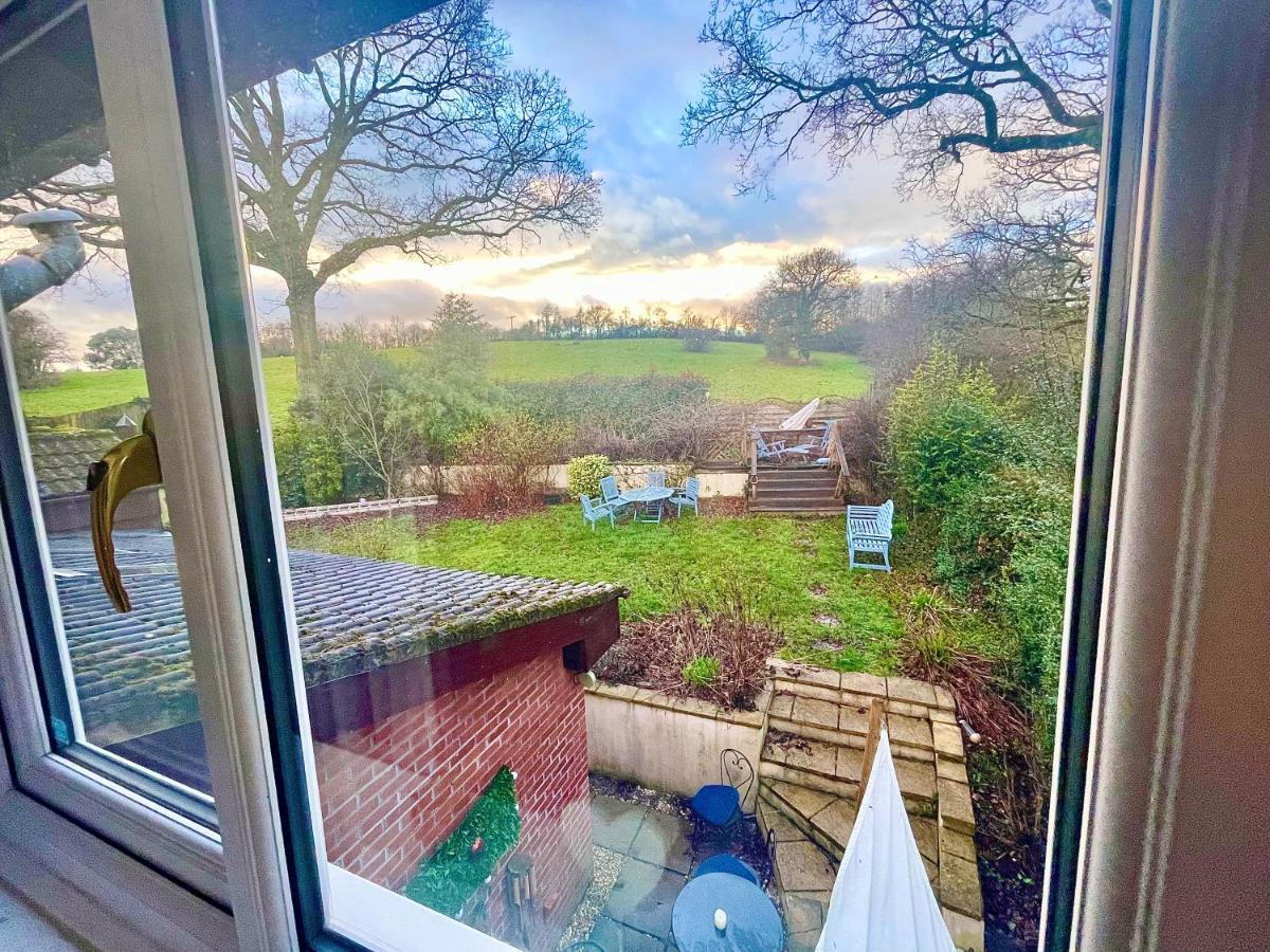 Penderi House Usk With Cymru Holidays 외부 사진
